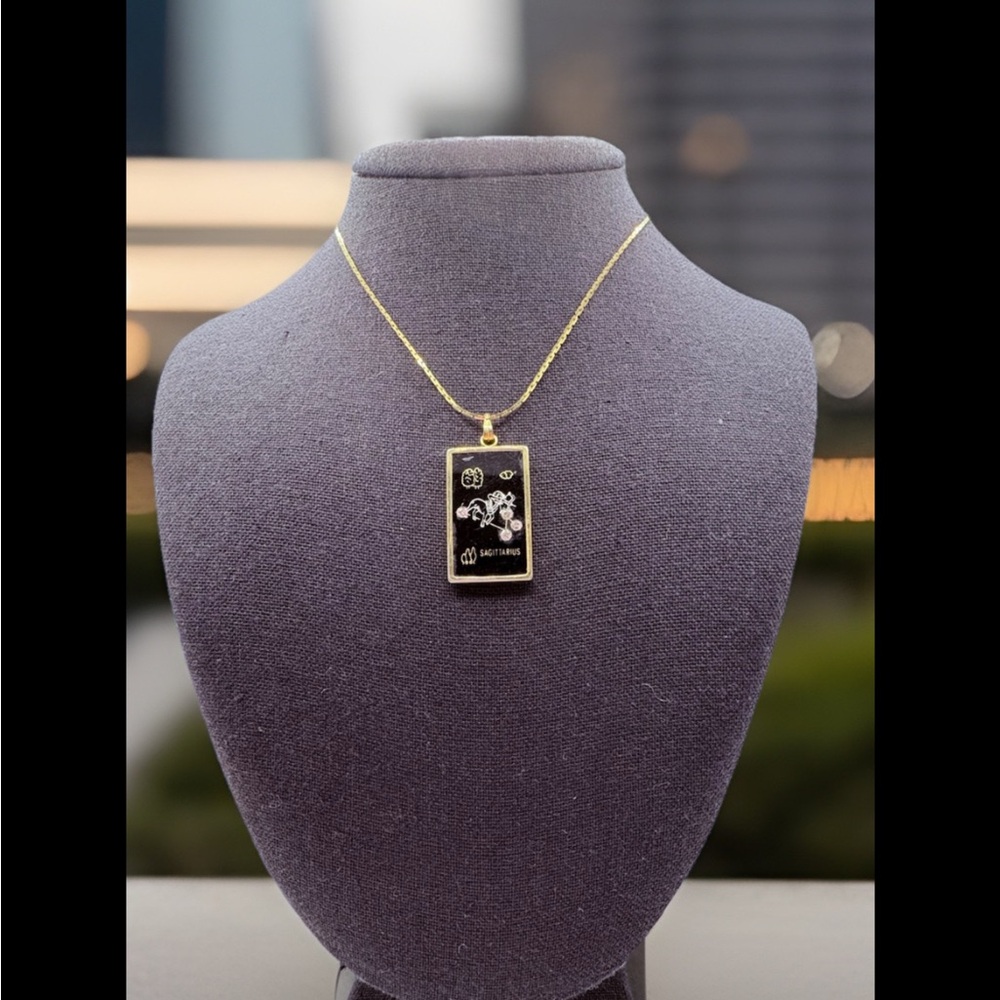 Vintage Sagittarius Pendant Necklace Black Rhinestone Goldtone 14” Chain Zodiac